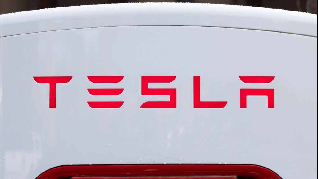 Going Into Earnings, Is Tesla Stock a Buy, a Sell,…