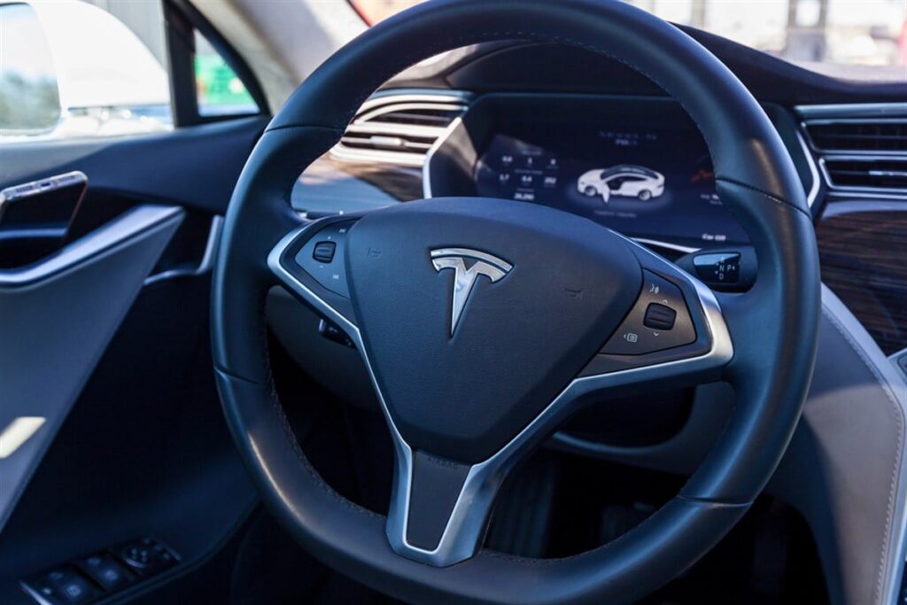 Tesla Stock Drops on Weak Earnings—Is a Rebound Coming?